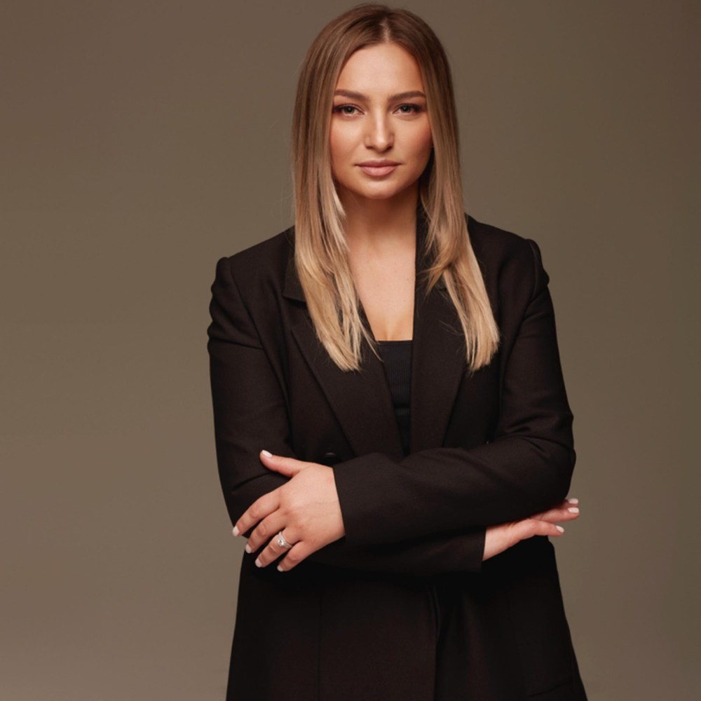 Meet your Posher, Alexandrina